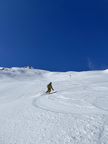 Skifahren im freien Gelände © Skischule Pitztal Kirschner Werner