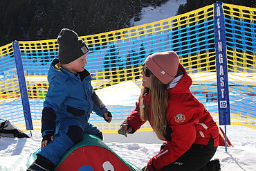 Liebevolle Betreuung durch top-ausgebildete Skilehrer © Skischule Pitztal Kirschner Werner