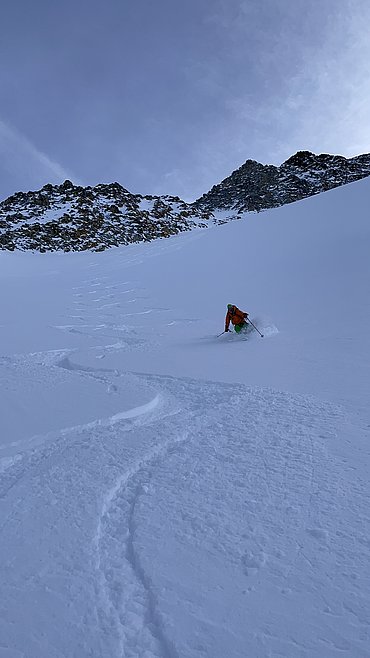 Abfahrt im Freeride Einsteigerkurs © Skischule Pitztal Kirschner Werner