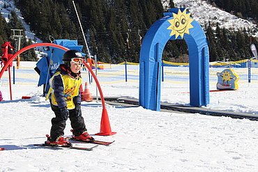 Bambini-Skikurs im Kinderland © Skischule Pitztal Kirschner Werner