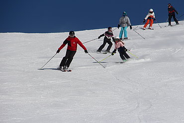 Kurventechnik Skikurs Teens © Skischule Pitztal Kirschner Werner